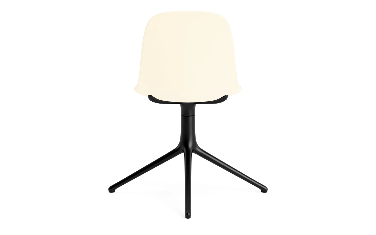 Stilvoller Form Drehstuhl in Creme und schwarzem Aluminium von Normann Copenhagen. Perfekt für Büro, Homeoffice und elegante Einrichtungen.