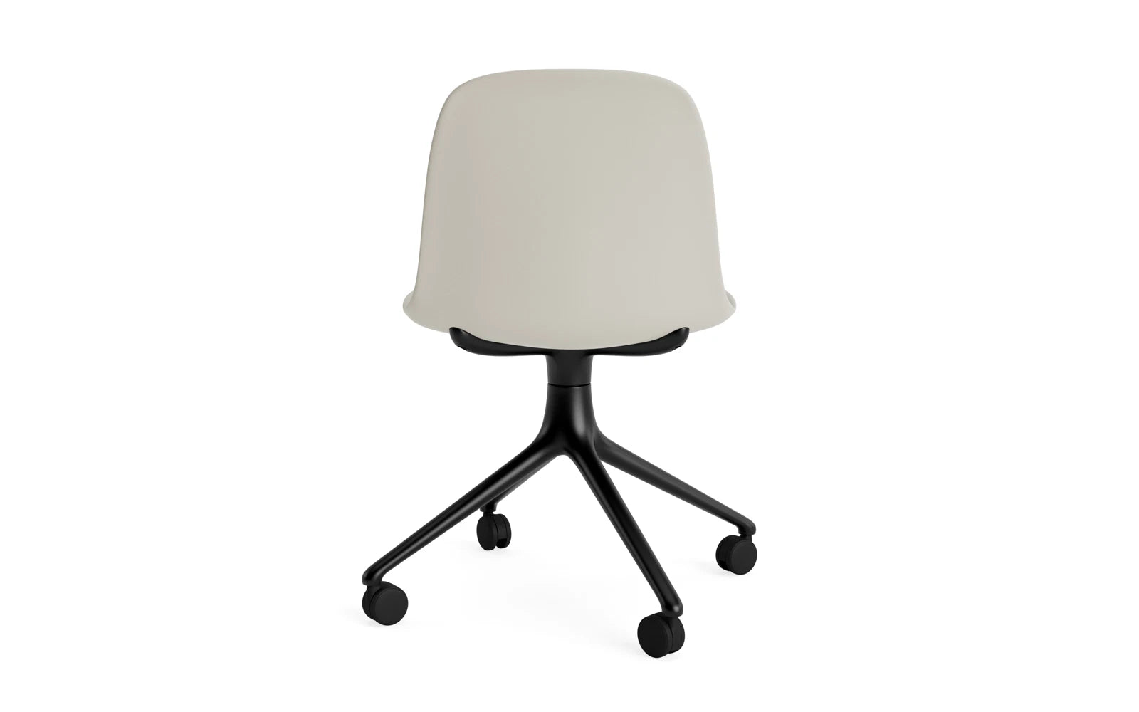 Erleben Sie den Form Drehstuhl 4W von Normann Copenhagen: elegantes Design, robustes schwarzes Aluminium und vielfältige Kombinationsmöglichkeiten für jeden Stil.