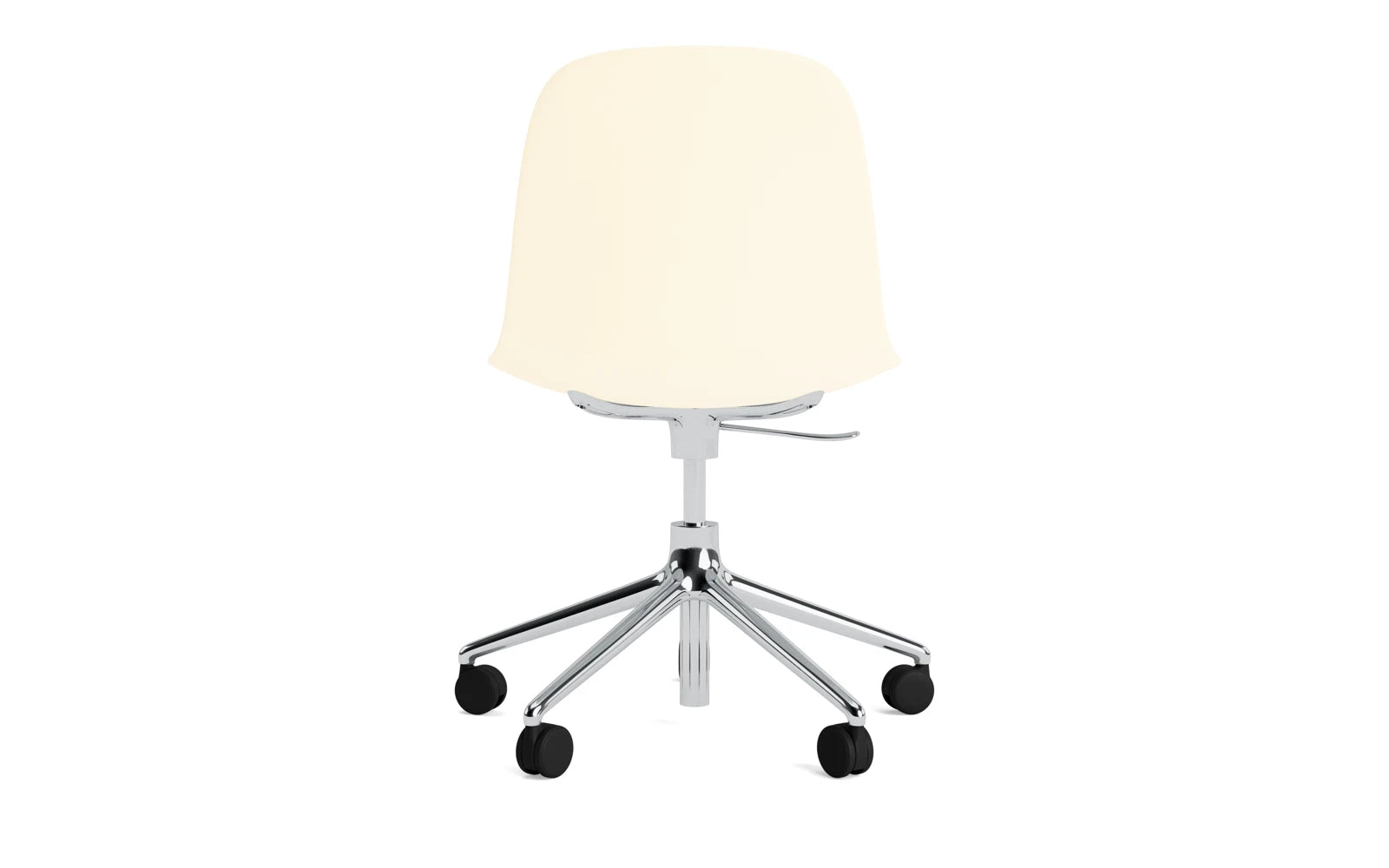 Erleben Sie den Form Drehstuhl in Creme/Aluminium von Normann Copenhagen – ein stilvoller, ergonomischer Stuhl mit Rollen für höchsten Komfort.
