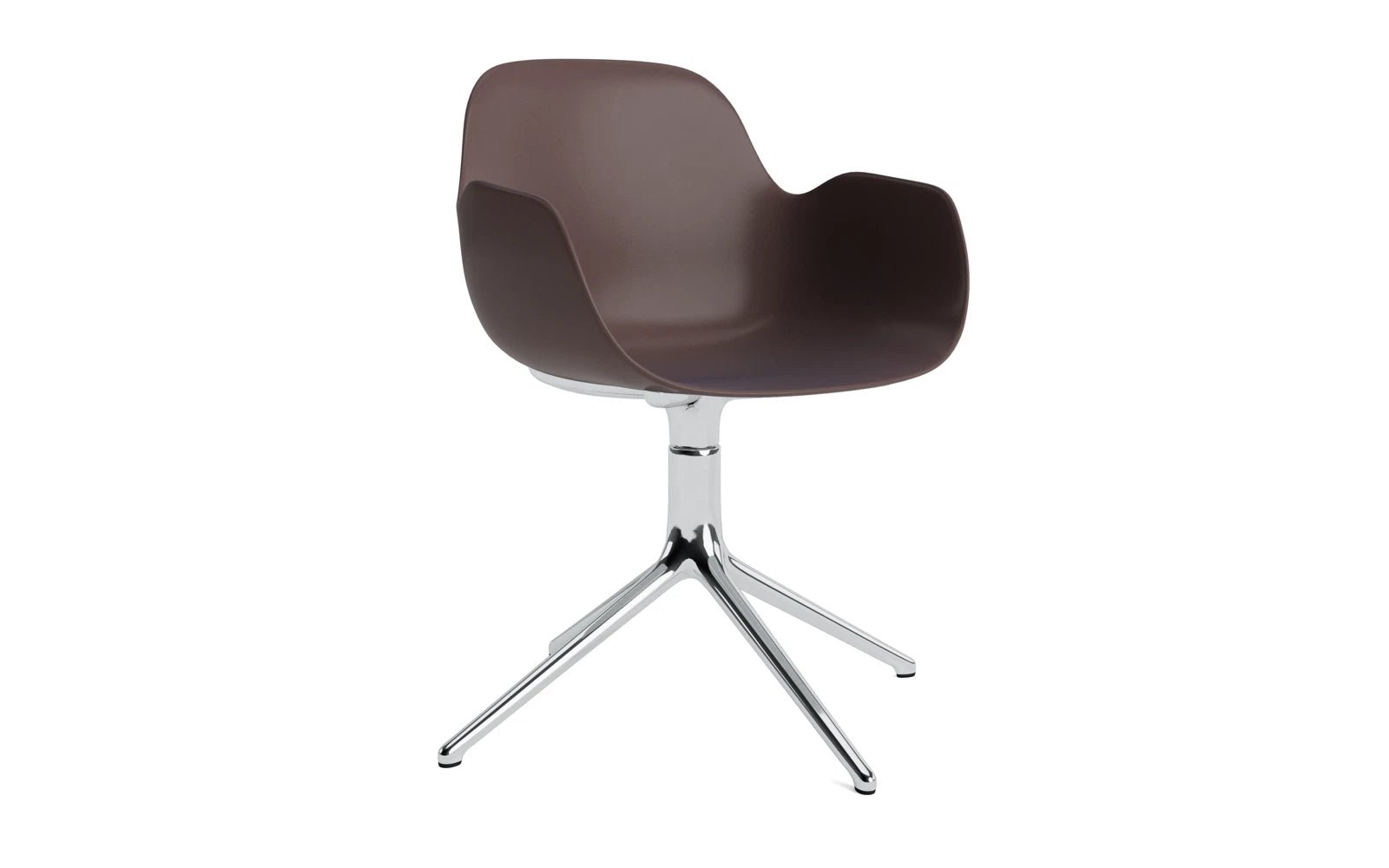 Form Drehsessel Braun/Aluminium in präsentiert im Onlineshop von KAQTU Design AG. Sessel ist von Normann Copenhagen