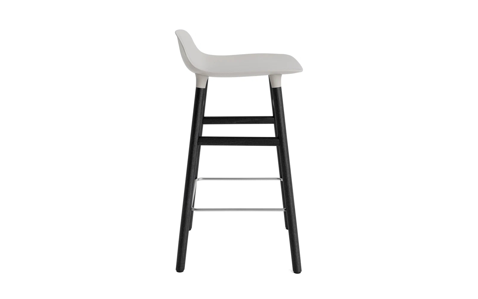 Entdecken Sie den eleganten Form Barstuhl 65 cm in warmem Grau/Schwarz von Normann Copenhagen – modernes Design trifft auf hochwertige Materialien.