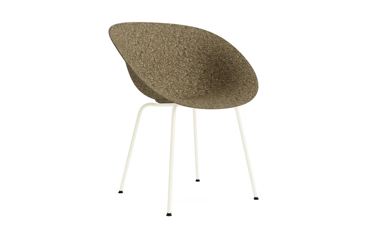 Mat Lehnstuhl Creme stahl Seegras in Seegras präsentiert im Onlineshop von KAQTU Design AG. Stuhl mit Armlehne ist von Normann Copenhagen