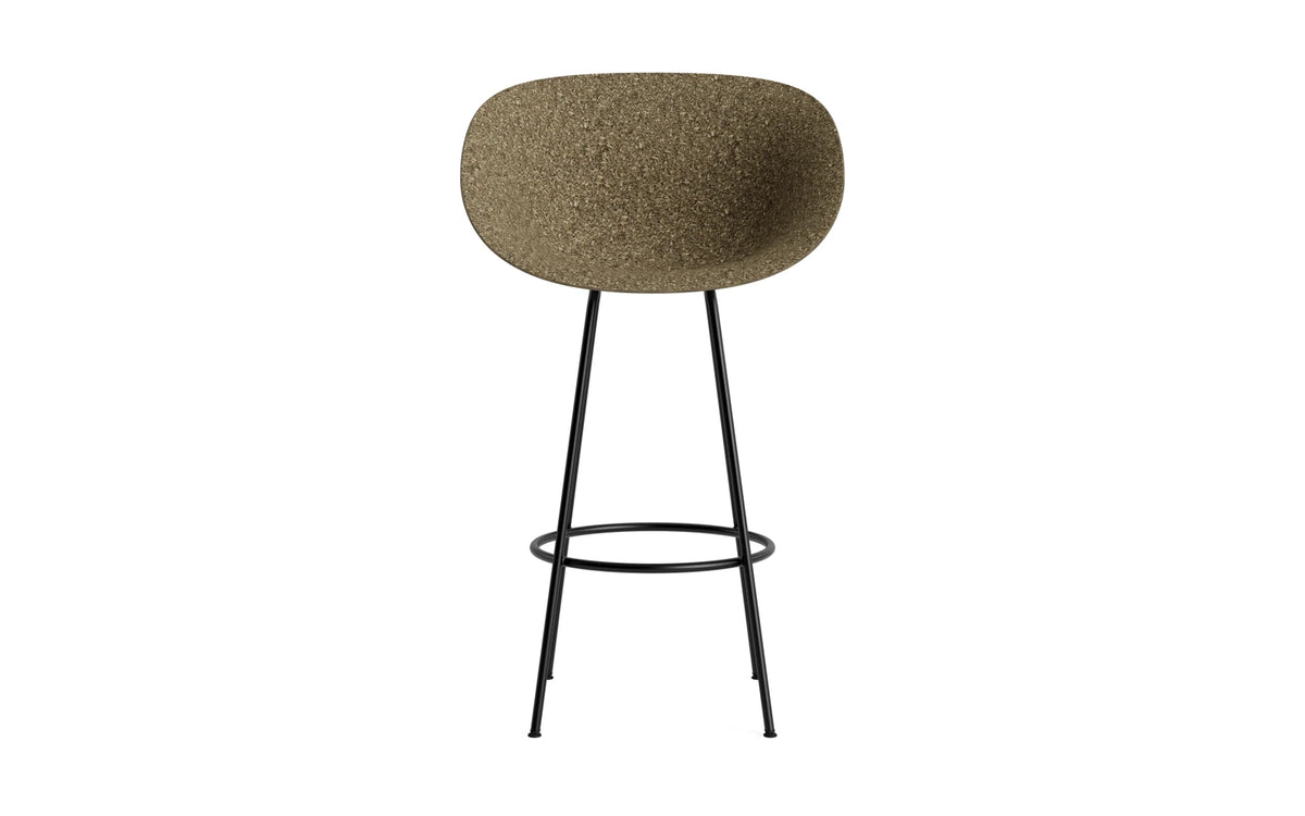 Mat Barstuhl mit Armlehne 75 cm schwarzes Stahl Seegras in Seegras präsentiert im Onlineshop von KAQTU Design AG. Barstuhl ist von Normann Copenhagen