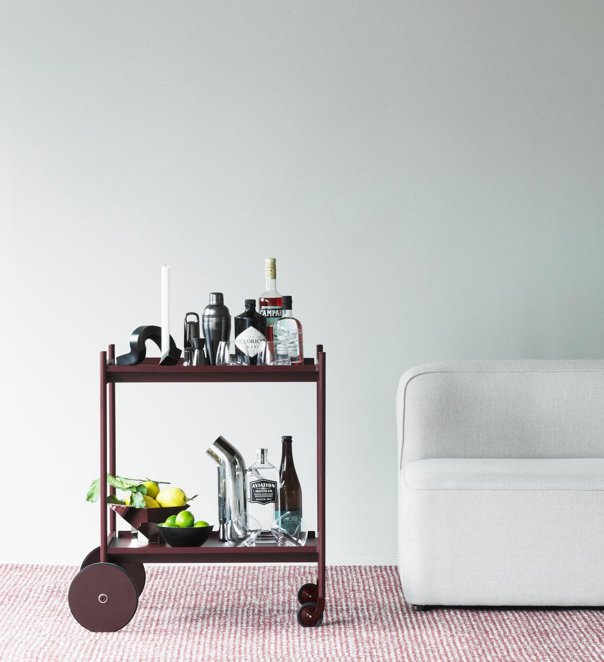 Handgetufteter Teppich Flick von Normann Copenhagen aus 100% Neuseeland Wolle in Off White und Braun, Grösse 170x240 cm.
