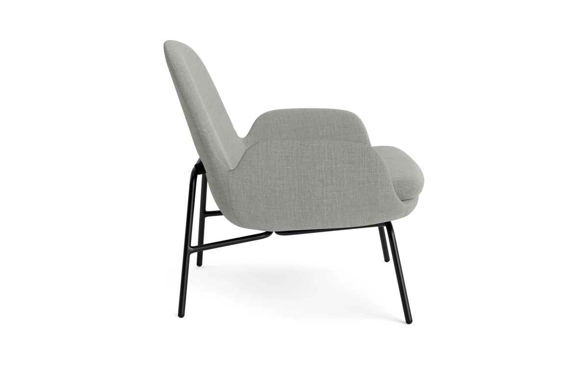 Era Lounge-Sessel niedrig schwarzer Stahl Remix in Remix 133 präsentiert im Onlineshop von KAQTU Design AG. Sessel ist von Normann Copenhagen