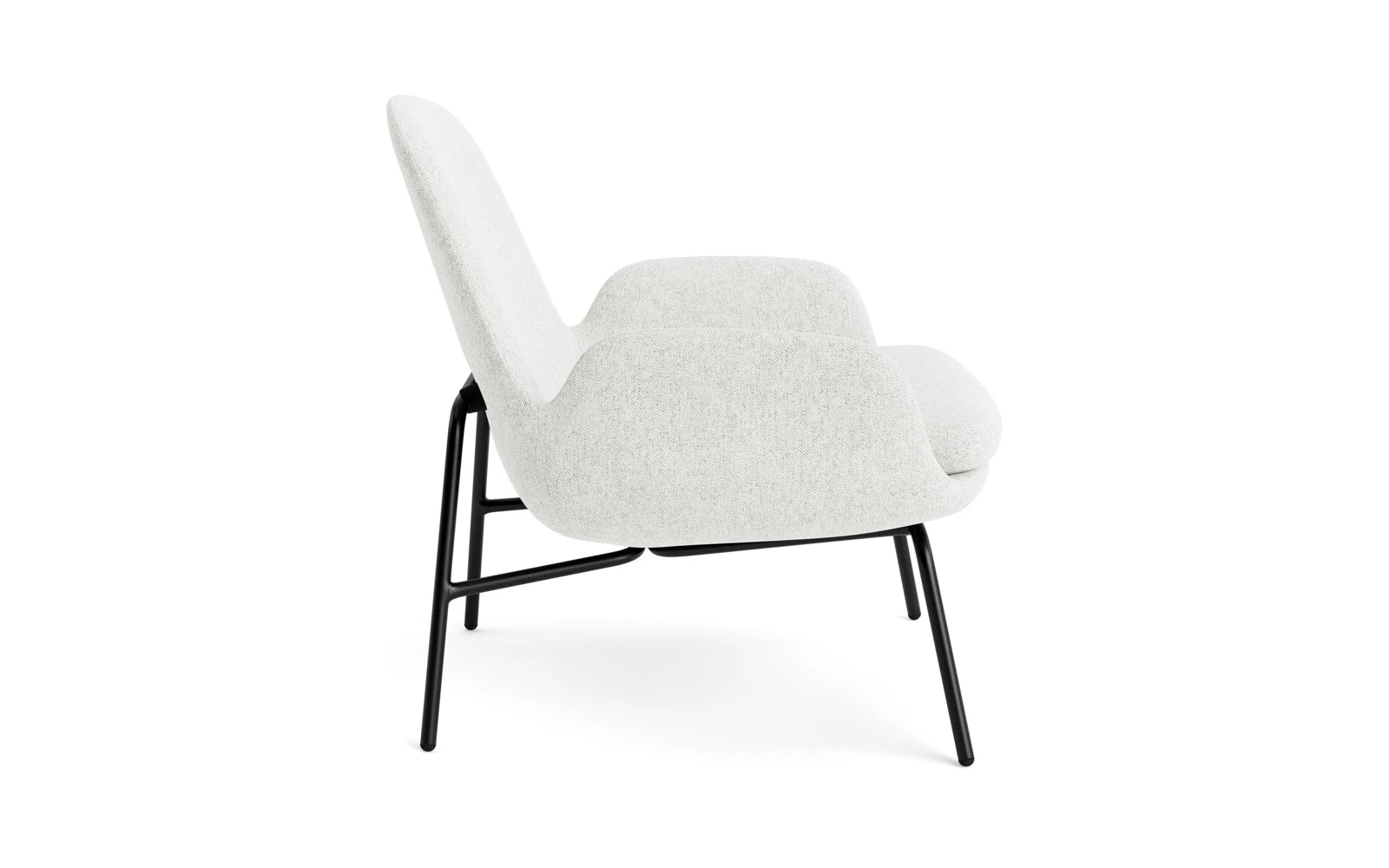 Entdecken Sie den Era Lounge-Sessel: Niedrig, stilvoll und bequem. Perfekt für moderne Wohnräume mit individuellem Design.