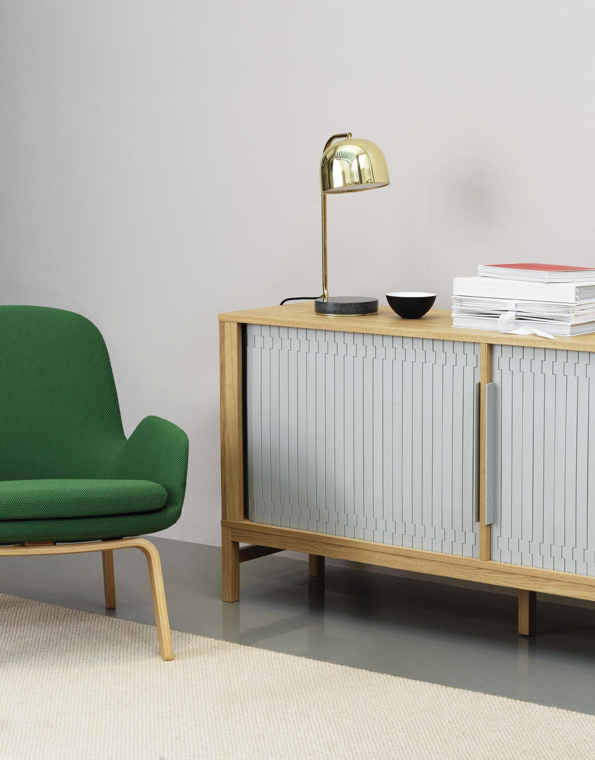 Era Lounge-Sessel niedrig Eiche Hallingdal in Hallingdal 110 präsentiert im Onlineshop von KAQTU Design AG. Sessel ist von Normann Copenhagen