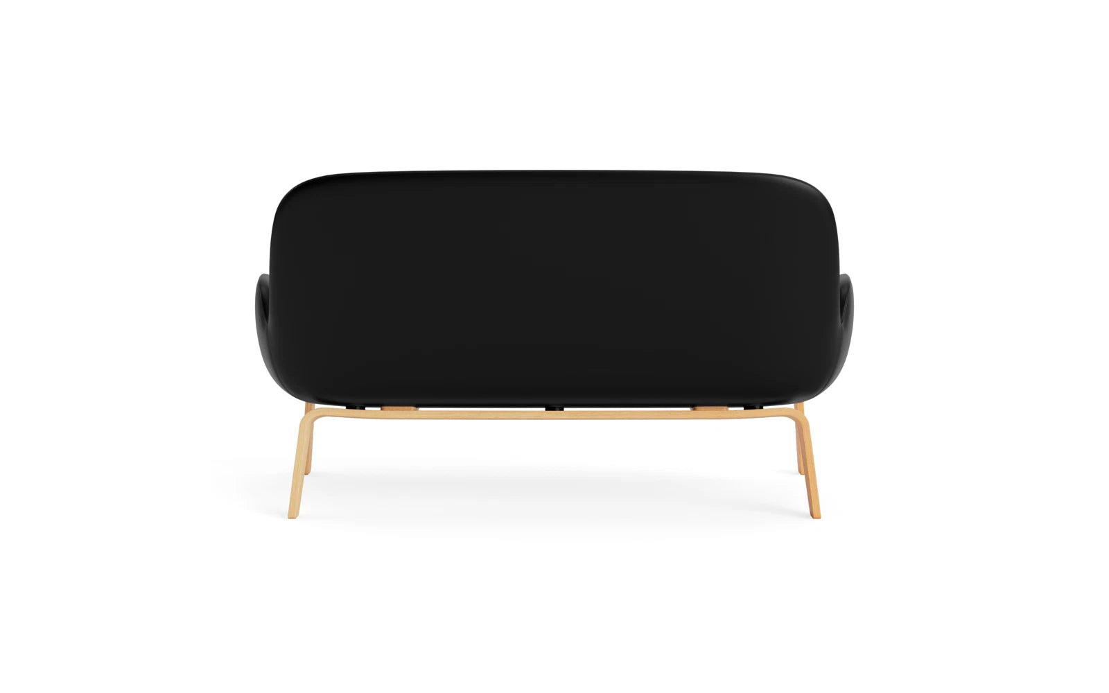 Erleben Sie das Era Sofa Eiche Ultra von Normann Copenhagen – ein elegantes Design, das Komfort und Stil harmonisch vereint.