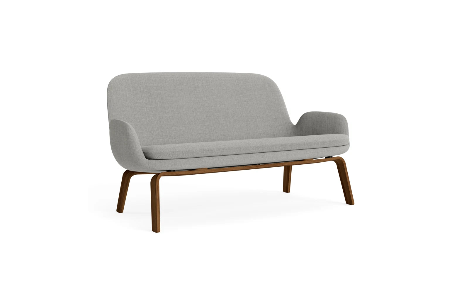 Era Sofa Walnuss Remix in Remix 133 präsentiert im Onlineshop von KAQTU Design AG. 2er Sofa ist von Normann Copenhagen