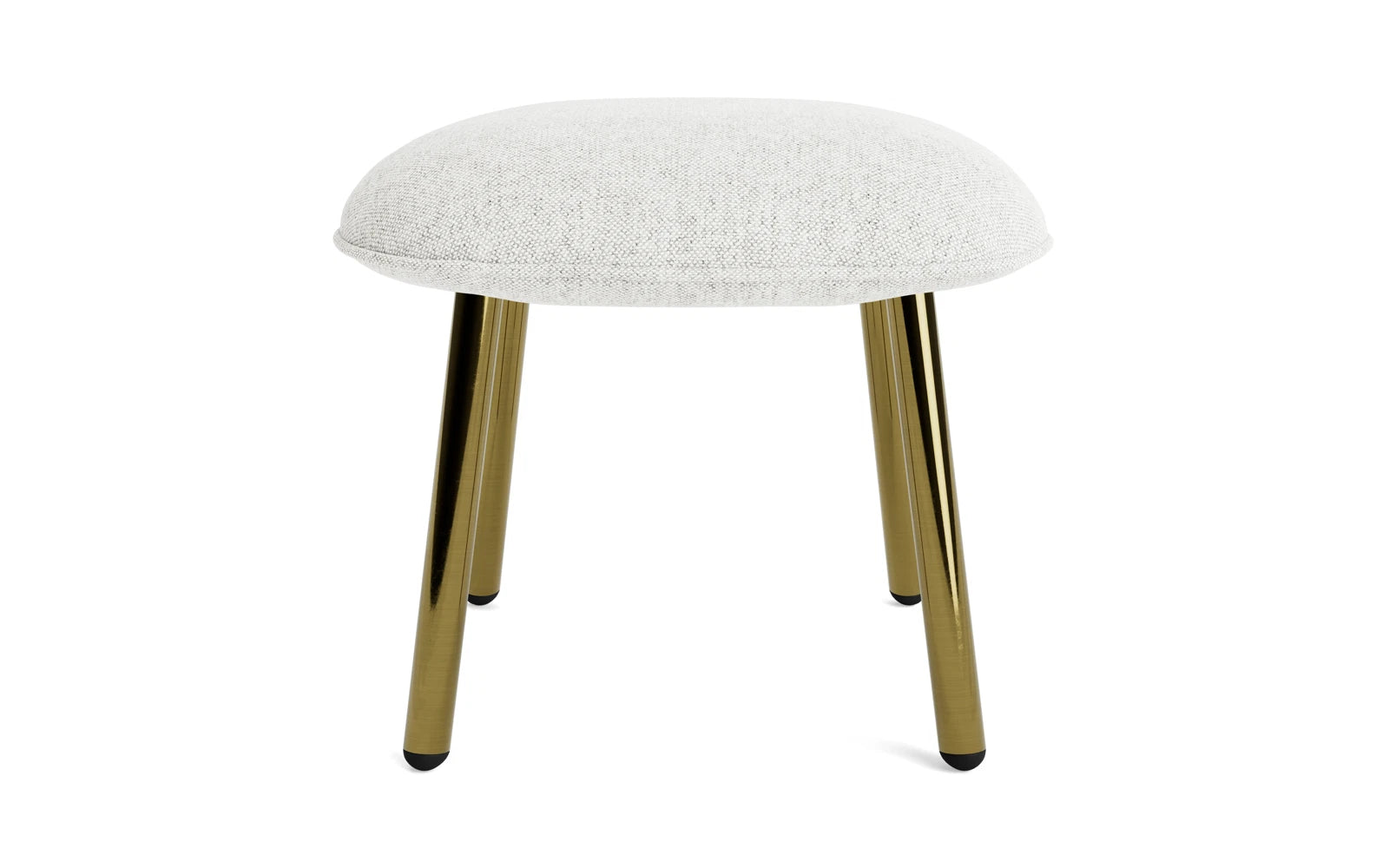 Erleben Sie den Ace Fusshocker Messing Hallingdal von Normann Copenhagen – ein elegantes Möbelstück, das Funktionalität und skandinavischen Stil harmonisch verbindet.