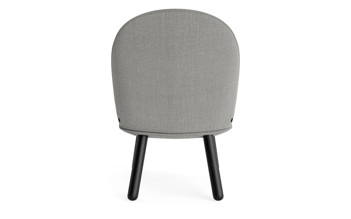 Ace Lounge-Sessel schwarze Eiche Remix in Remix 133 präsentiert im Onlineshop von KAQTU Design AG. Sessel ist von Normann Copenhagen