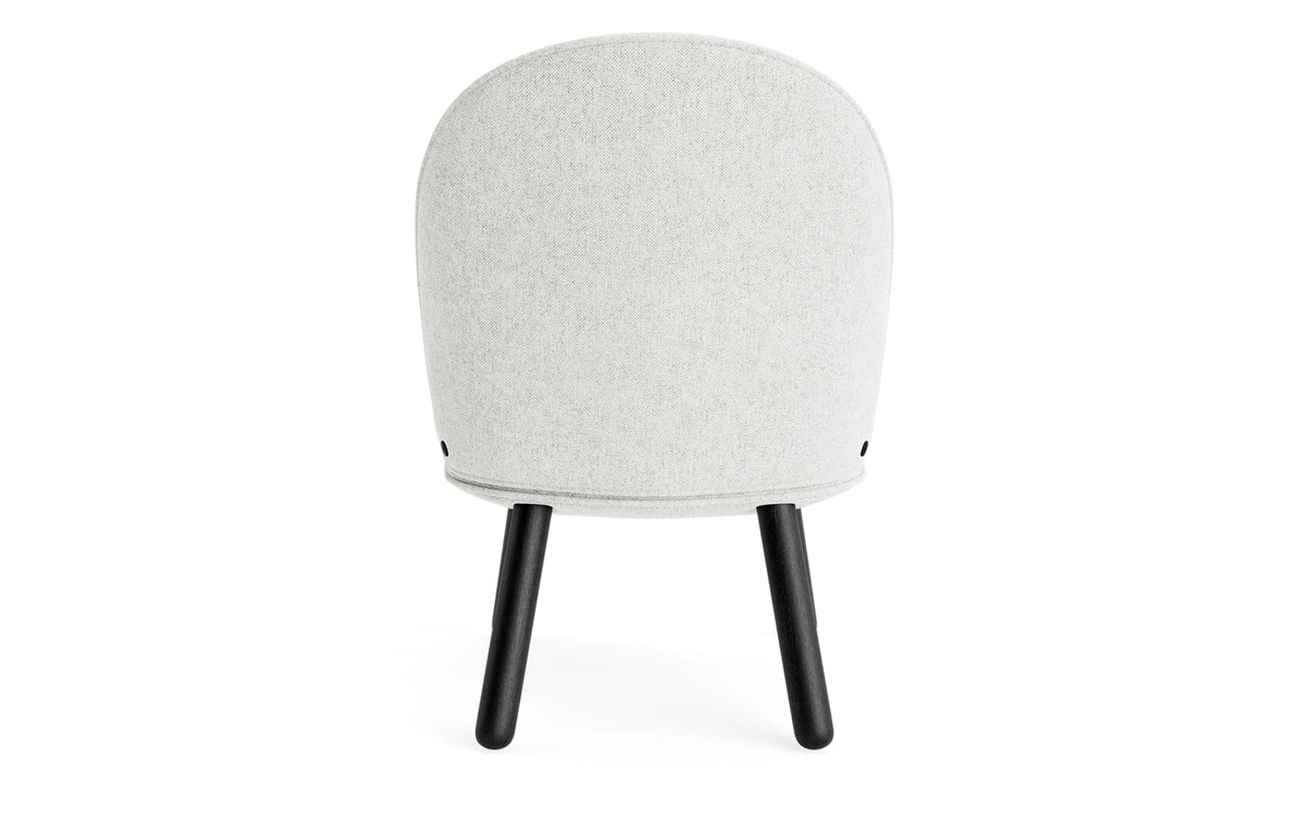 Ace Lounge-Sessel schwarze Eiche Hallingdal in Hallingdal 110 präsentiert im Onlineshop von KAQTU Design AG. Sessel ist von Normann Copenhagen