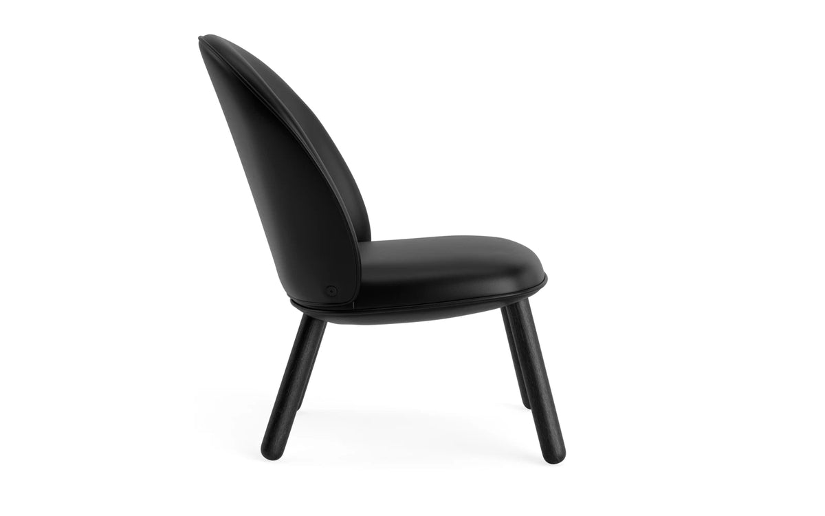 Ace Lounge-Sessel schwarze Eiche Ultra in Ultra 41599 präsentiert im Onlineshop von KAQTU Design AG. Sessel ist von Normann Copenhagen