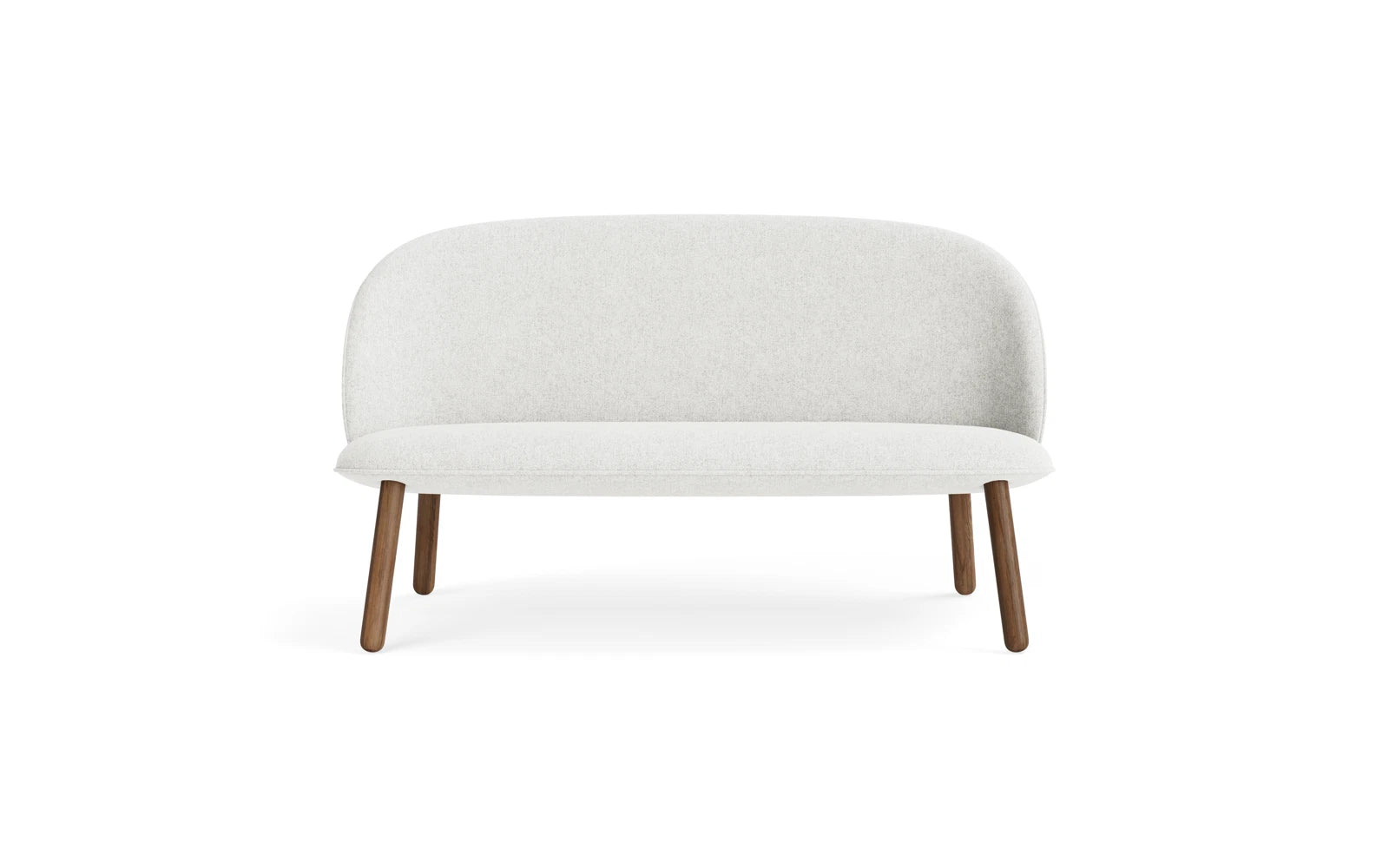 Erleben Sie das Ace Sofa von Normann Copenhagen: Stilvolles 2er Sofa mit organischem Design, gefertigt aus langlebiger gebeizter Eiche und edlem Hallingdal-Stoff.