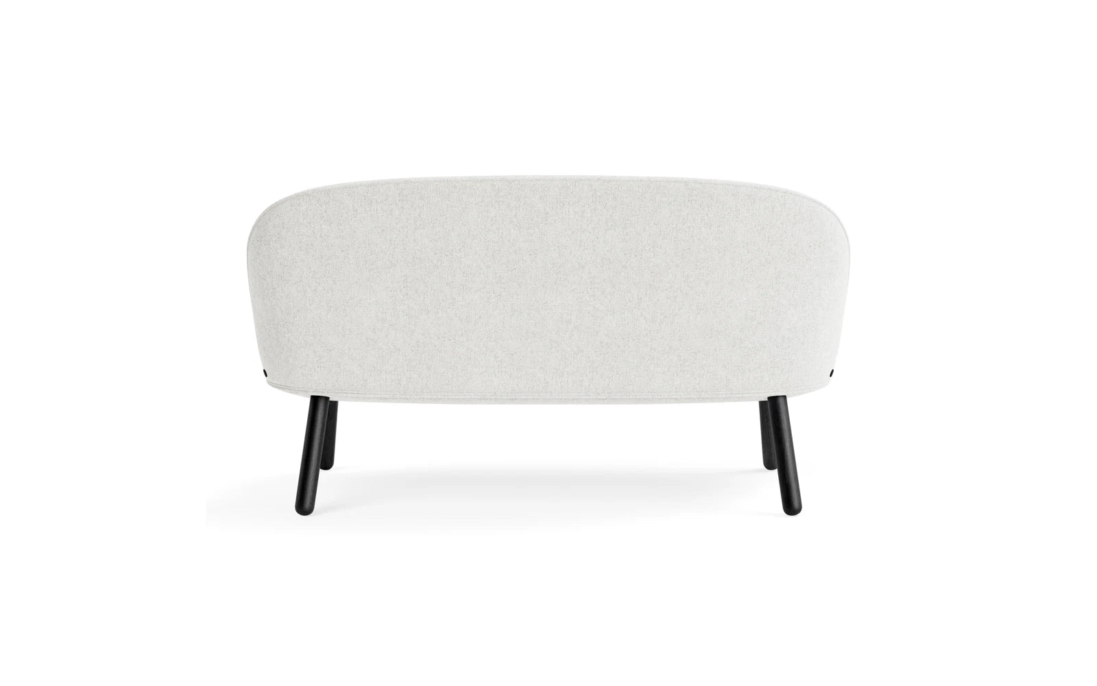 Erleben Sie das Ace Sofa in schwarzer Eiche von Normann Copenhagen – ein stilvolles Design, das Komfort und Funktionalität für Ihr Zuhause bietet.