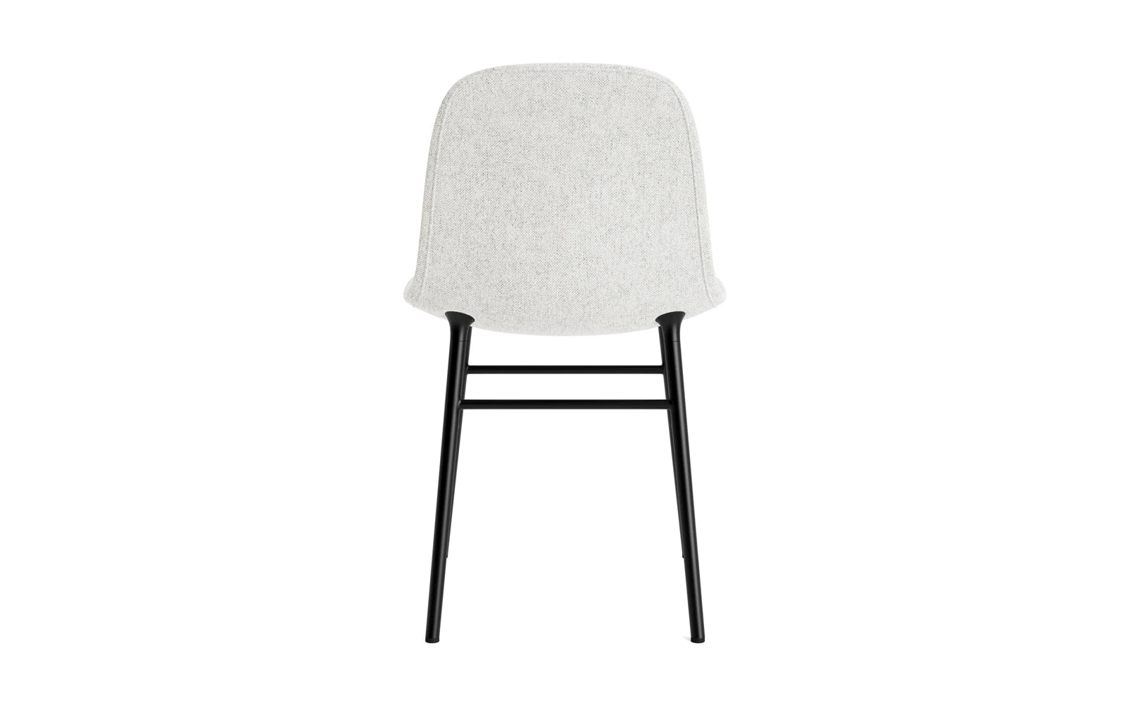 Erleben Sie den Form Stuhl von Normann Copenhagen: elegantes, gepolstertes Schwarz auf robustem Stahl, perfekt für modernes Wohnen und individuellen Stil.