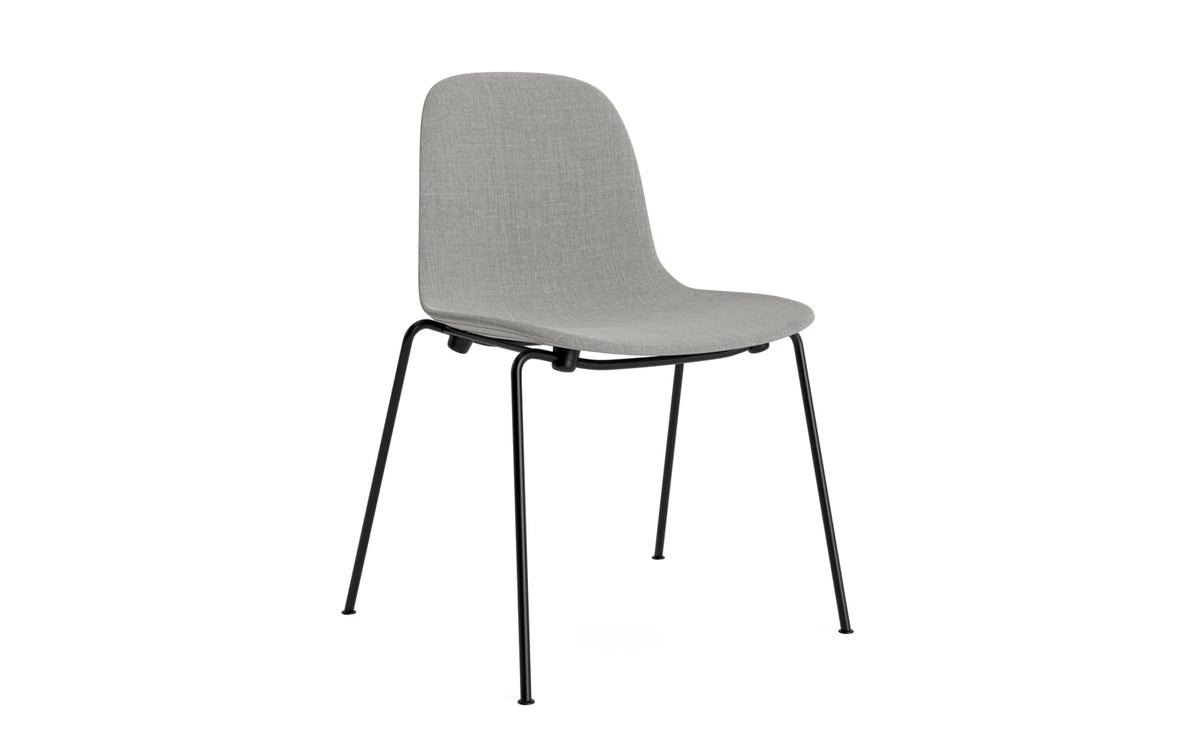 Form Stapelstuhl schwarzes stahl gepolstert Remix in Remix 133 präsentiert im Onlineshop von KAQTU Design AG. Stuhl ist von Normann Copenhagen