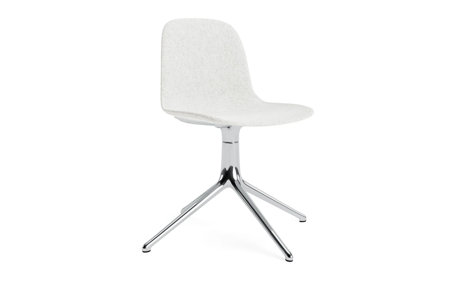 Form Drehstuhl 4L schwarzes Aluminium Vollpolster Hallingdal in Hallingdal 110 präsentiert im Onlineshop von KAQTU Design AG. Drehstuhl ist von Normann Copenhagen