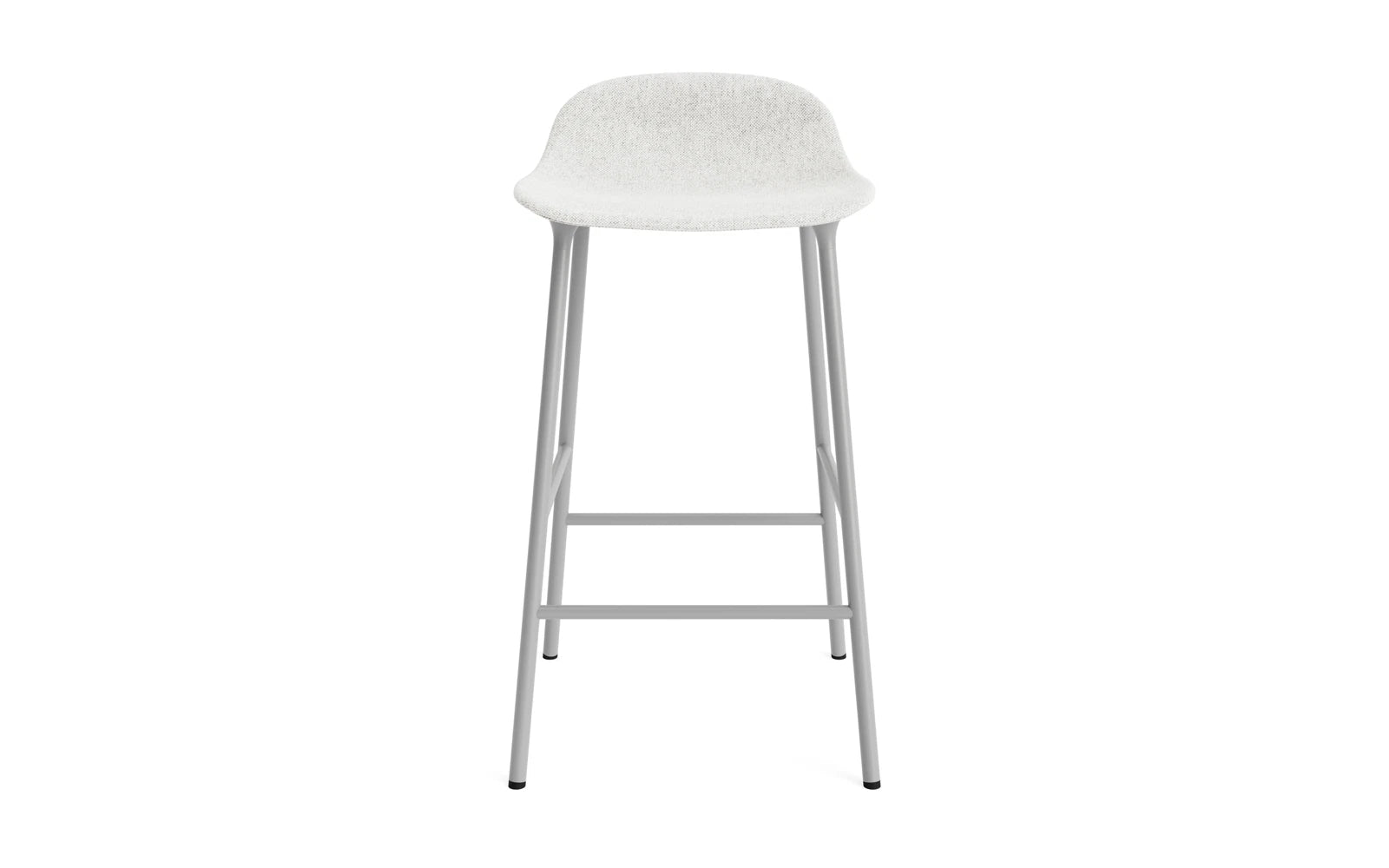 Erleben Sie den stilvollen Form Barstuhl 65 cm in Grau, gepolstert mit edlem Hallingdal-Stoff und stabilem Stahlgestell – perfekt für moderne Küchen und Bars.