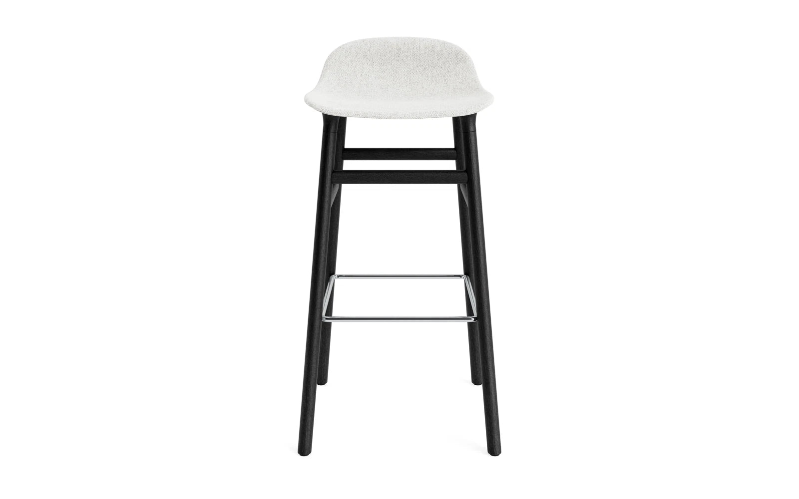 Erleben Sie den Form Barstuhl 75 cm von Normann Copenhagen, gepolstert in edlem Hallingdal-Stoff, der modernes Design und höchsten Sitzkomfort vereint.