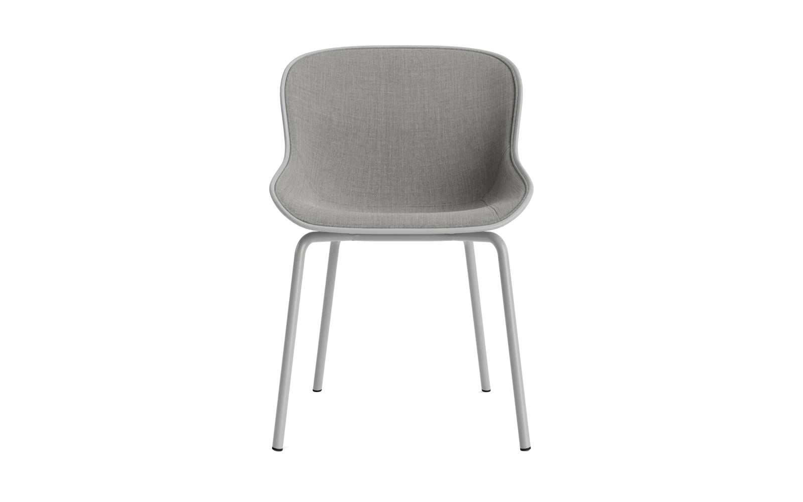 Der Hyg Stuhl von Normann Copenhagen überzeugt mit seinem modernen grauen Frontpolster und einem minimalistischen Look, perfekt für jedes Interieur.