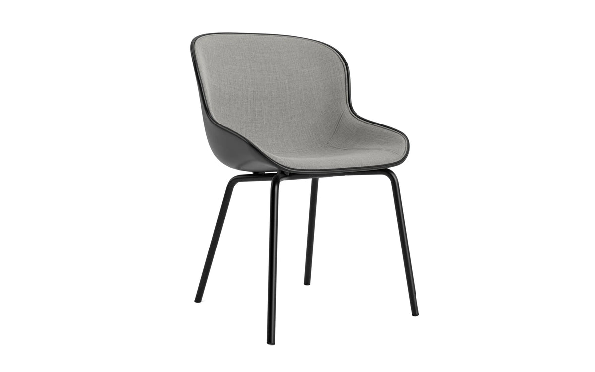 Hyg Stuhl Frontpolster Schwartz/Remix in Remix 133 präsentiert im Onlineshop von KAQTU Design AG. Schalenstuhl ist von Normann Copenhagen