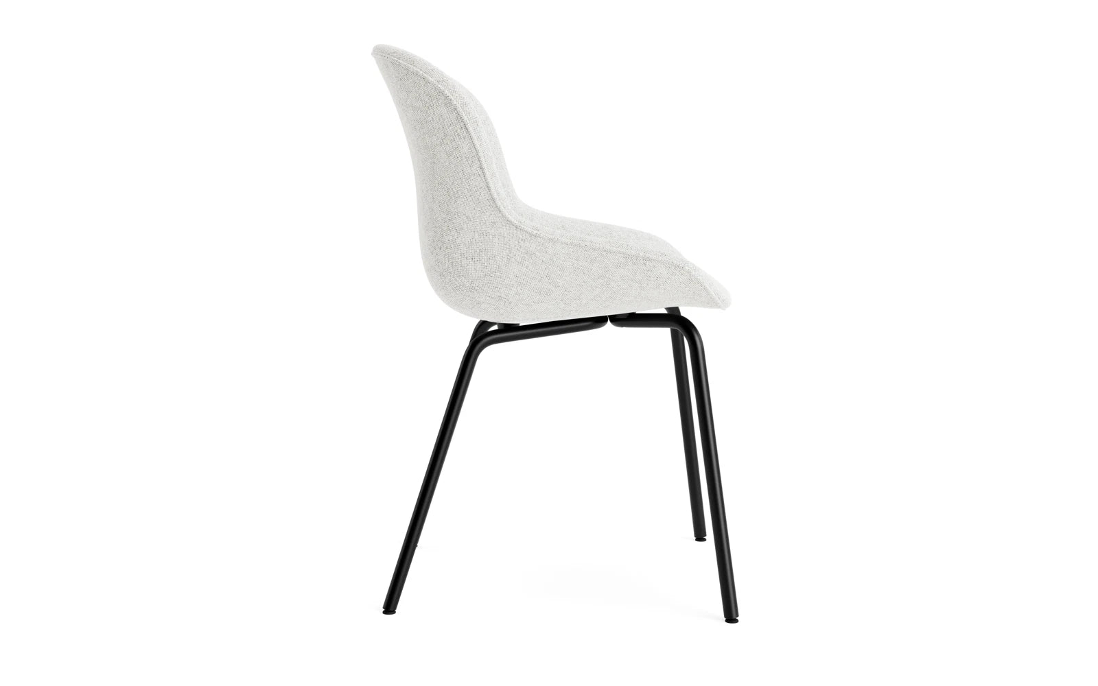 Hyg Comfort Stuhl von Normann Copenhagen: Stilvoller, vollgepolsterter Stuhl mit robustem Stahlgestell und edlem Hallingdal-Bezug für ultimativen Sitzkomfort.