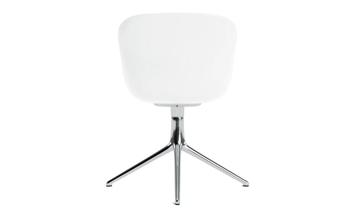 Hyg Drehstuhl 4B gepolstert Alu Weiss/Hallingdal in Hallingdal 110 präsentiert im Onlineshop von KAQTU Design AG. Drehstuhl ist von Normann Copenhagen
