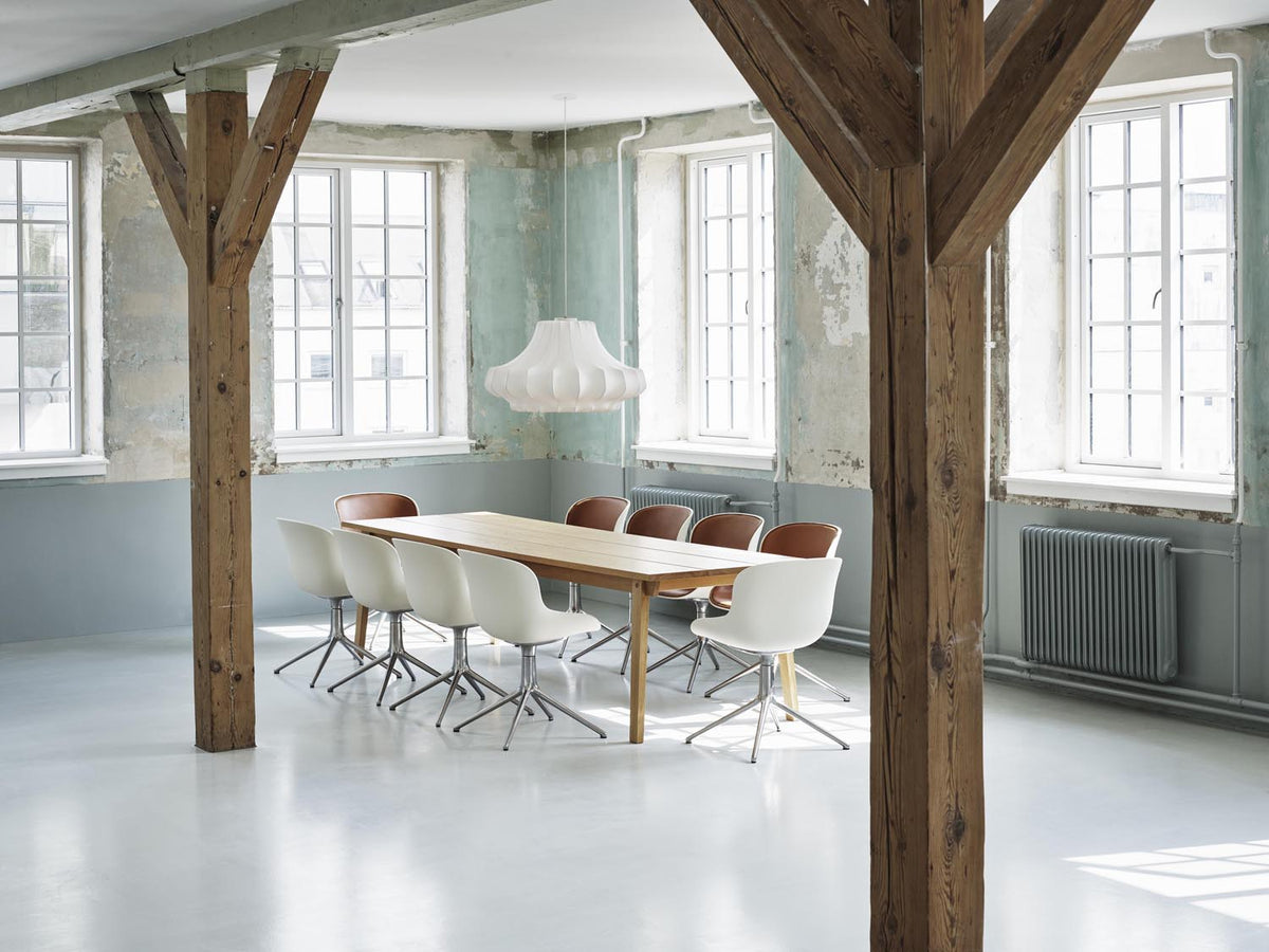 Hyg Drehstuhl gepolstert Olive/Remix in Remix 133 präsentiert im Onlineshop von KAQTU Design AG. Dreh-Schalenstuhl ist von Normann Copenhagen