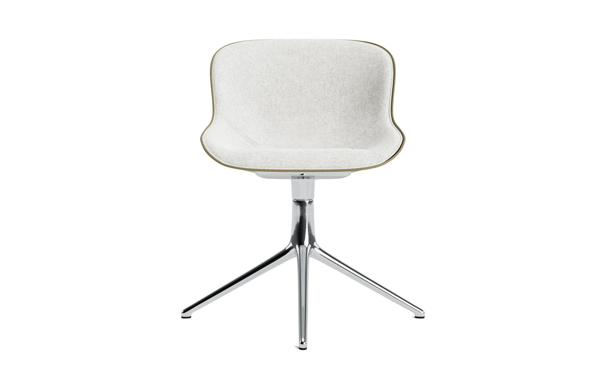 Hyg Drehstuhl Frontpolster Olive/Hallingdal in Hallingdal 110 präsentiert im Onlineshop von KAQTU Design AG. Drehstuhl ist von Normann Copenhagen