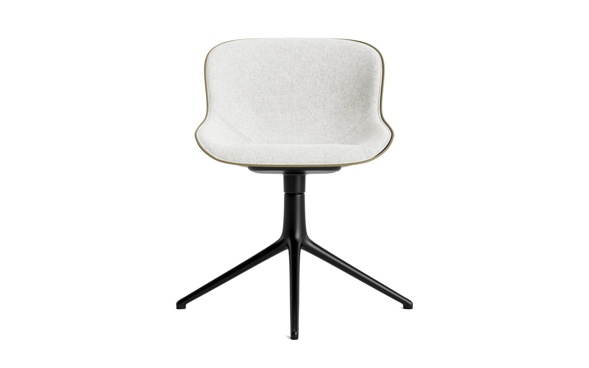 Hyg Drehstuhl 4B gepolstert Schwartz Alu Olive/Hallingdal in Hallingdal 110 präsentiert im Onlineshop von KAQTU Design AG. Drehstuhl ist von Normann Copenhagen