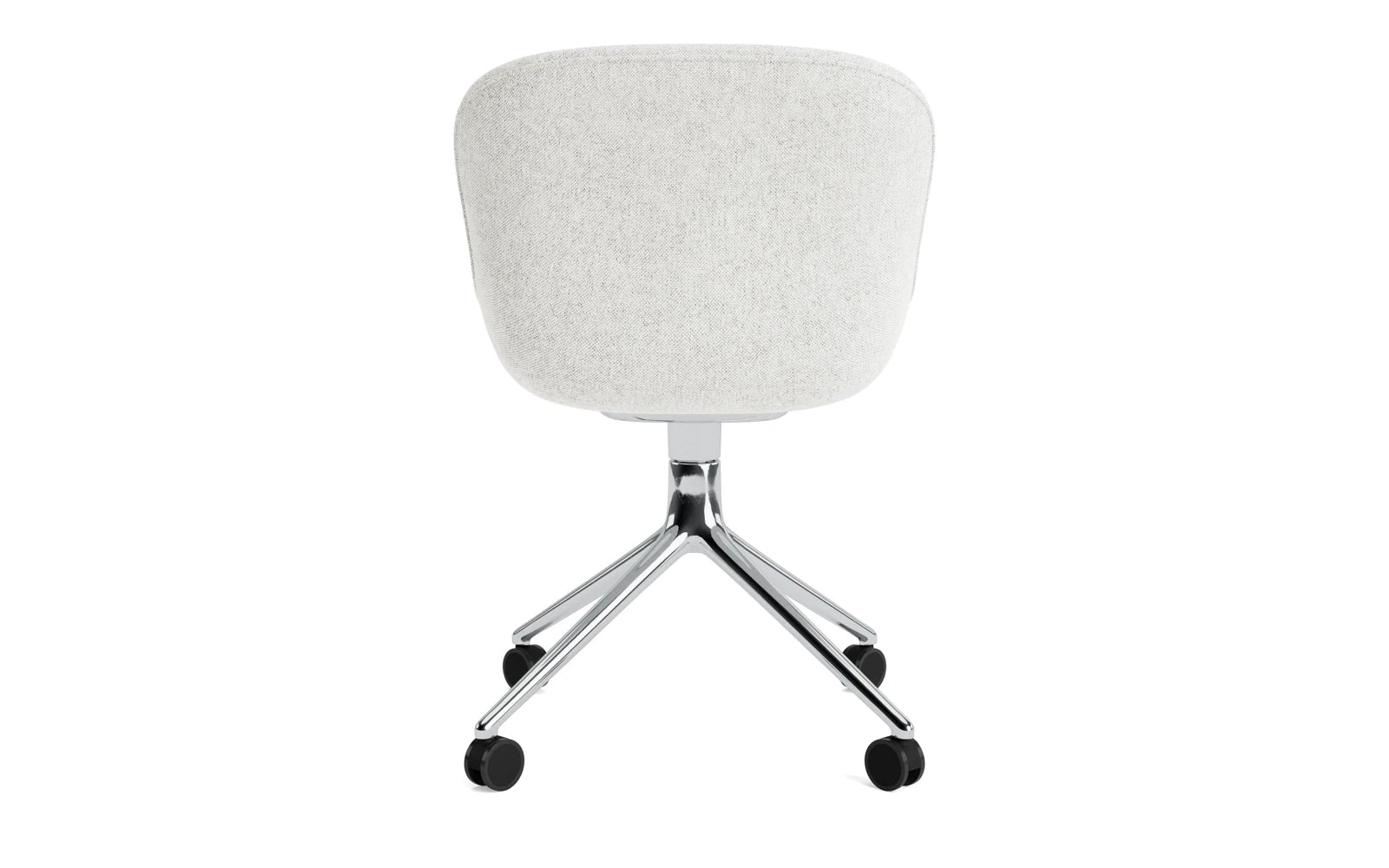 Erleben Sie den Hyg Comfort Drehstuhl 4W von Normann Copenhagen – eine harmonische Verbindung aus skandinavischem Design und höchstem Sitzkomfort. Perfekt für jedes Zuhause.