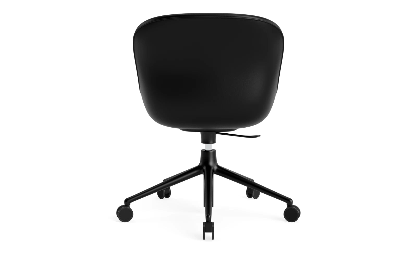 Erleben Sie den Hyg Comfort Drehsessel von Normann Copenhagen – ein elegantes Design, das höchsten Komfort und Funktionalität vereint.