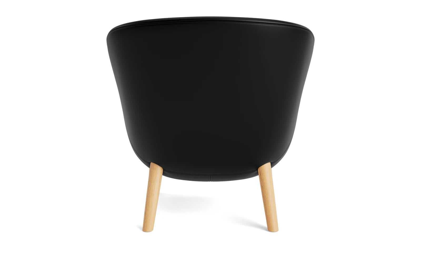 Erleben Sie den Hyg Lounge-Sessel niedrig Eiche Remix von Normann Copenhagen – ein elegantes Design, das skandinavische Ästhetik und höchsten Sitzkomfort bietet.