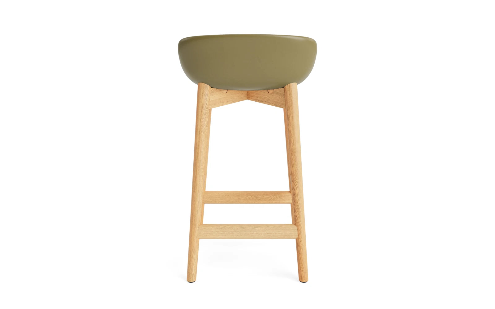 Erleben Sie den Hyg Barhocker 65 cm in Eiche Olive/Hallingdal von Normann Copenhagen – ein harmonisches Zusammenspiel aus skandinavischem Design und gemütlichem Komfort.