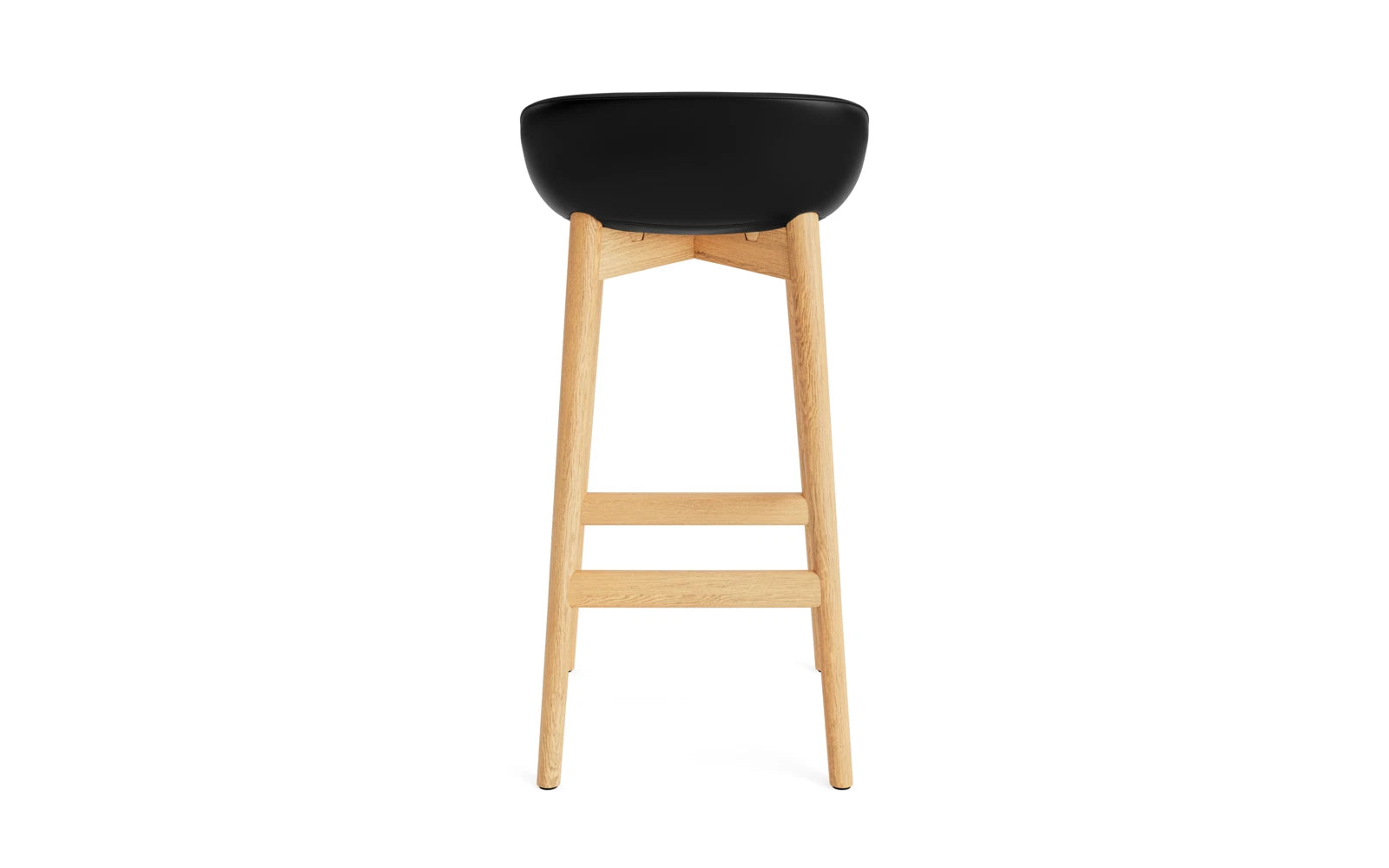 Erleben Sie den Hyg Barhocker 75 cm von Normann Copenhagen – ein eleganter Barhocker aus Eiche mit luxuriösem Ultra Leder, der skandinavisches Design und höchsten Sitzkomfort vereint.