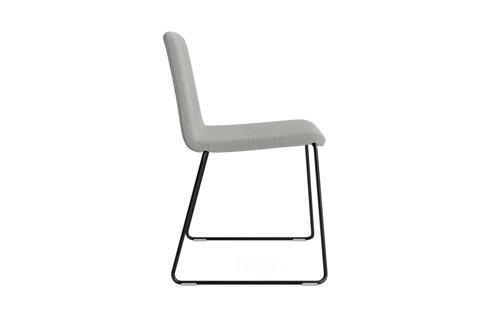 Entdecken Sie den Just Stuhl gepolstert von Normann Copenhagen – stilvolles Design, hochwertige Materialien und vielseitige Einsatzmöglichkeiten für Ihr Zuhause.