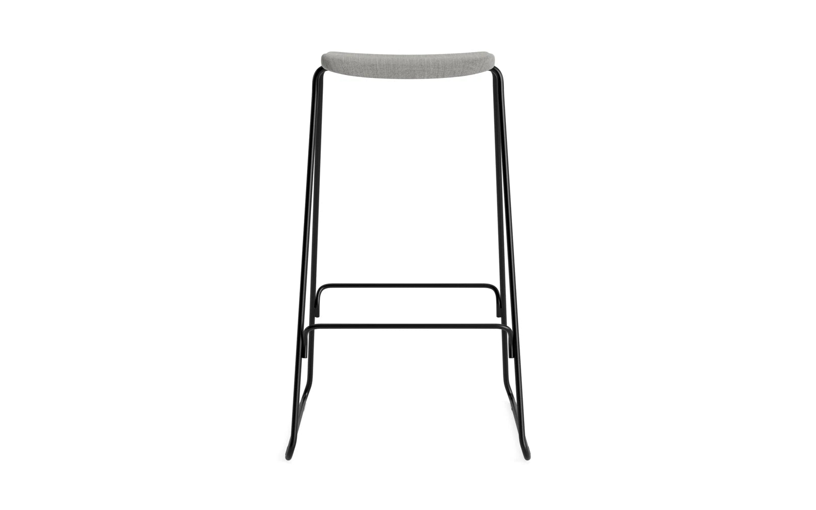 Erleben Sie den Just Barhocker von Normann Copenhagen: 75 cm hoch, gepolstert und stilvoll in schwarzem Stahl – ideal für jeden modernen Raum.