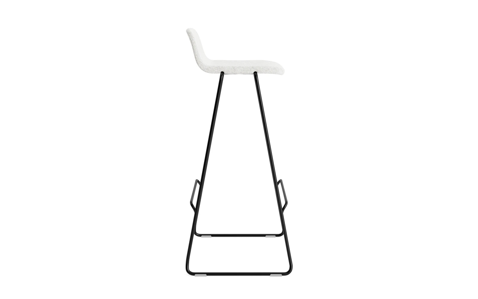 Entdecken Sie den Just Barhocker 75 cm mit Lehne von Normann Copenhagen – ein stilvolles, gepolstertes Möbelstück aus schwarzem Stahl und Hallingdal, perfekt für moderne Wohnräume!