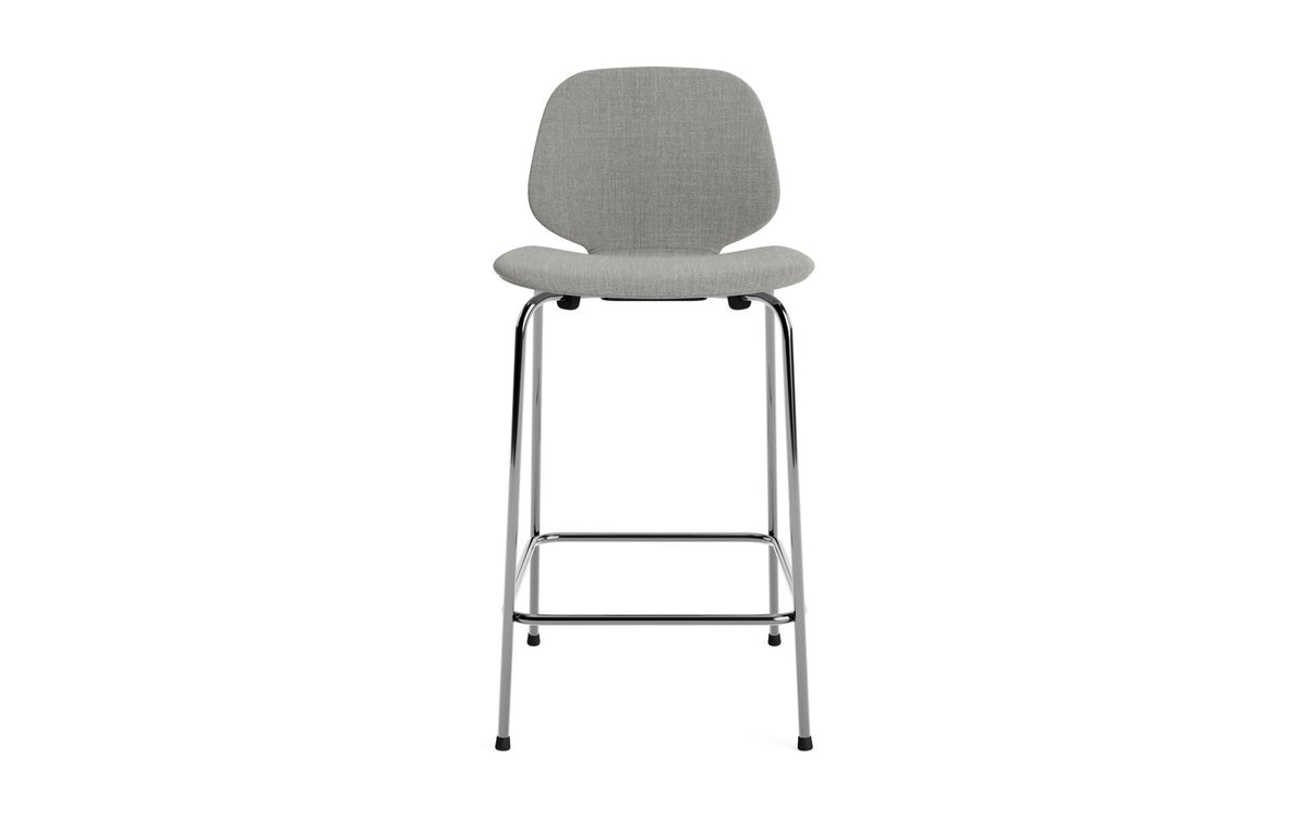 My Chair Barhocker 65 cm polster Krom in Remix 133 präsentiert im Onlineshop von KAQTU Design AG. Barstuhl ist von Normann Copenhagen