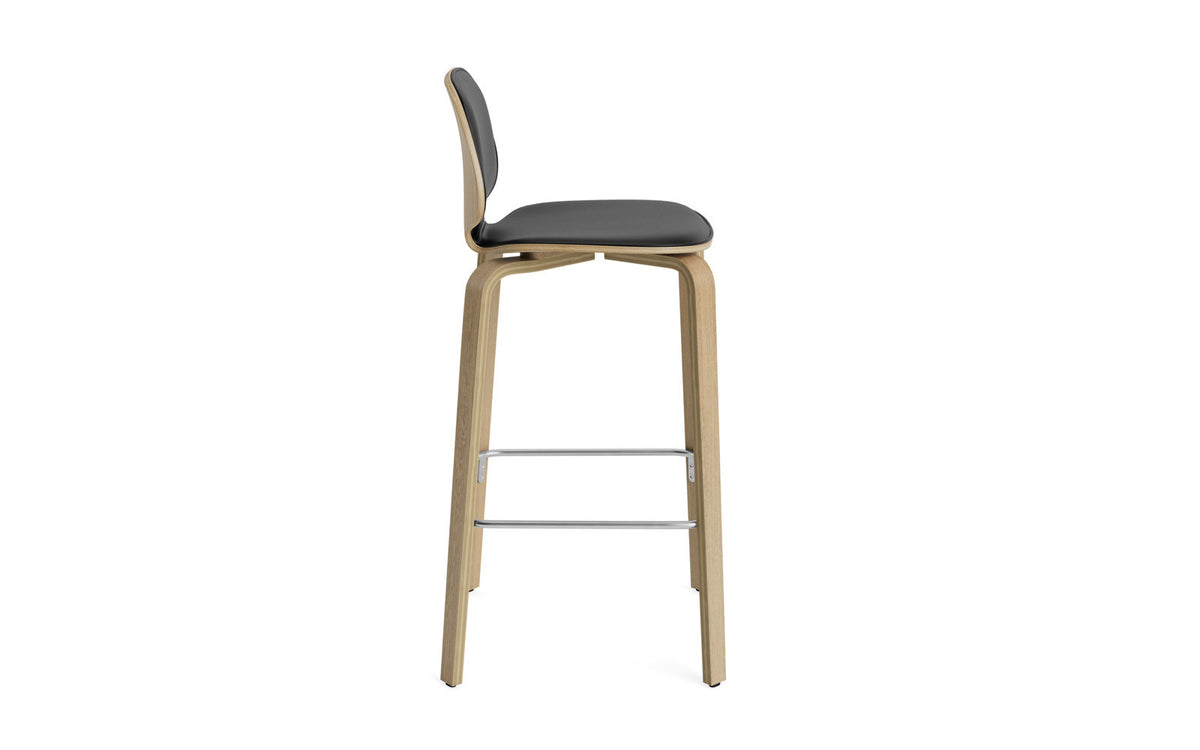My Chair Barhocker 75 cm Frontpolster Holz in Ultra 41599 präsentiert im Onlineshop von KAQTU Design AG. Barstuhl ist von Normann Copenhagen