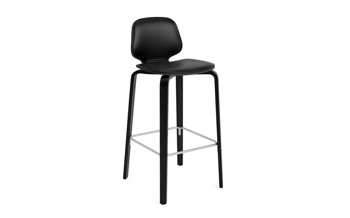 My Chair Barhocker 75 cm Frontpolster schwarz/Ultra Leder in Ultra 41599 präsentiert im Onlineshop von KAQTU Design AG. Barhocker ist von Normann Copenhagen
