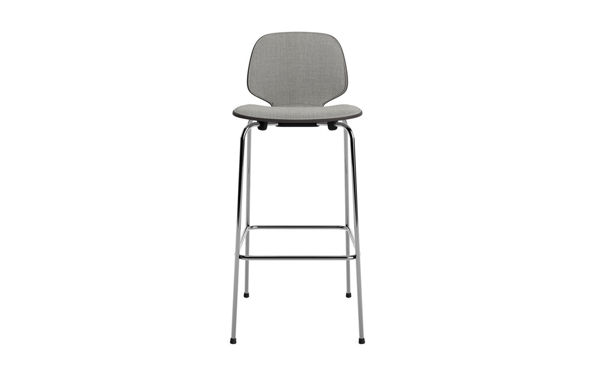 My Chair Barhocker 75 cm Frontpolster in Remix 133 präsentiert im Onlineshop von KAQTU Design AG. Barstuhl ist von Normann Copenhagen