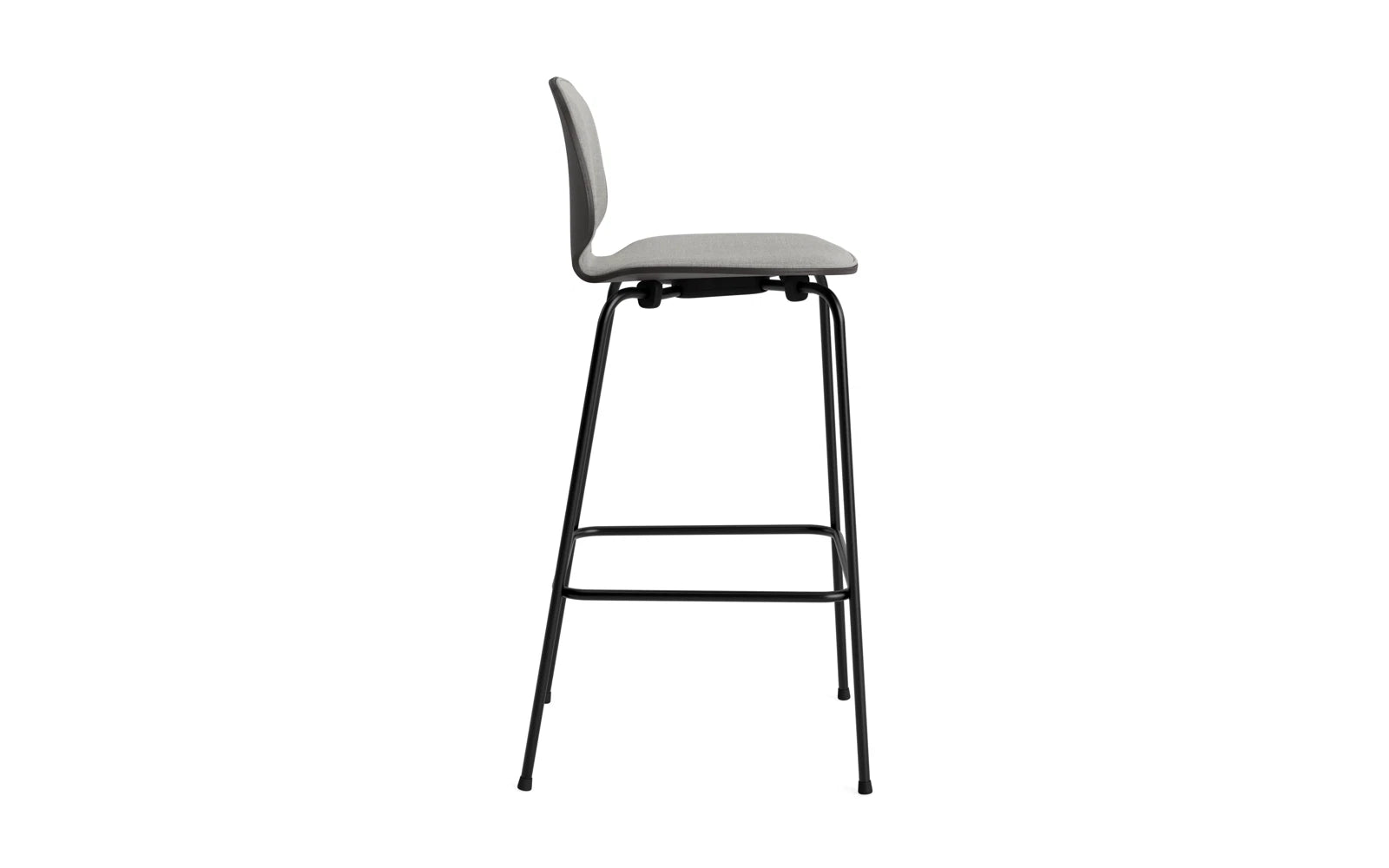 Entdecken Sie den My Chair Barhocker von Normann Copenhagen – ein eleganter Barhocker mit 75 cm Höhe, der durch sein minimalistisches Design und hervorragenden Komfort überzeugt.