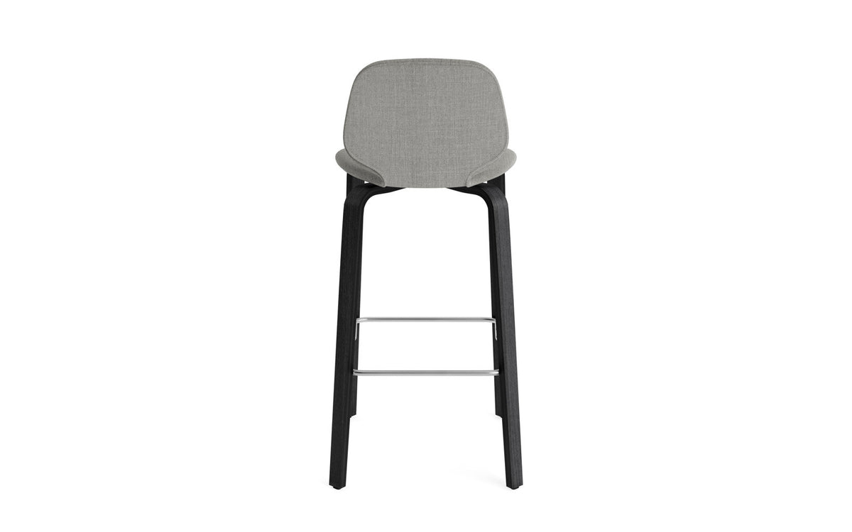 My Chair Barhocker 75 cm vollpolster holz in Remix 133 präsentiert im Onlineshop von KAQTU Design AG. Barstuhl ist von Normann Copenhagen