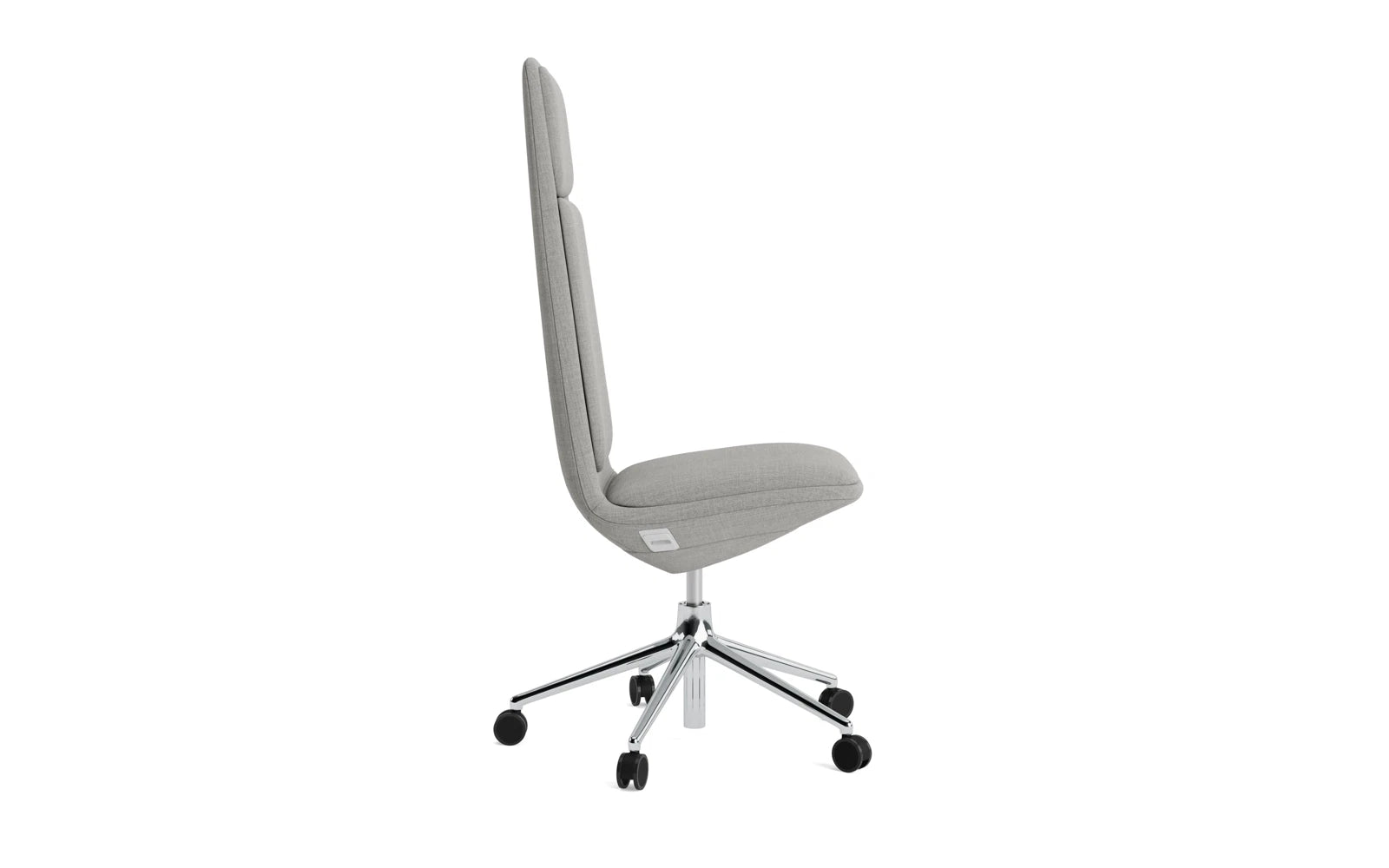 Erleben Sie den Off Chair hoch 5W Gaslift Aluminium mit Kissen Remix von Normann Copenhagen – eine harmonische Verbindung von Komfort, Stil und Funktionalität für Ihr Arbeitsumfeld.