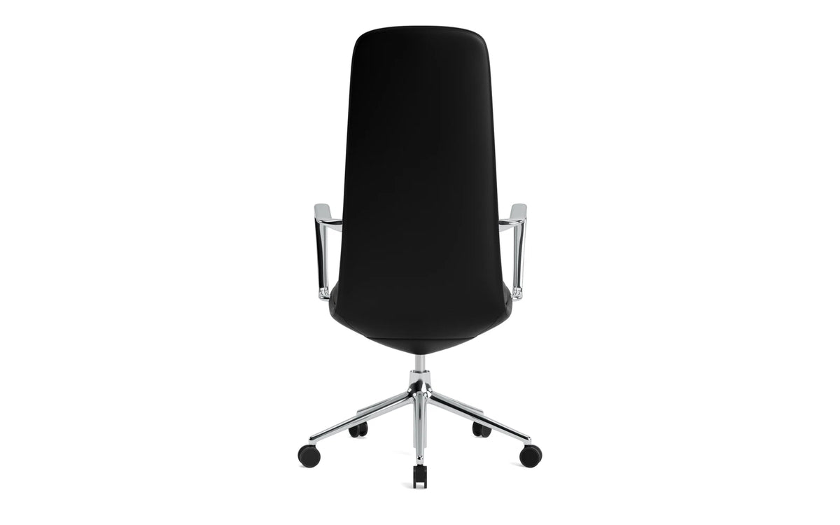 Off Armchair hoch 5W gaslift aluminium mit kissen Ultra in Ultra 41599 präsentiert im Onlineshop von KAQTU Design AG. Bürostuhl ist von Normann Copenhagen