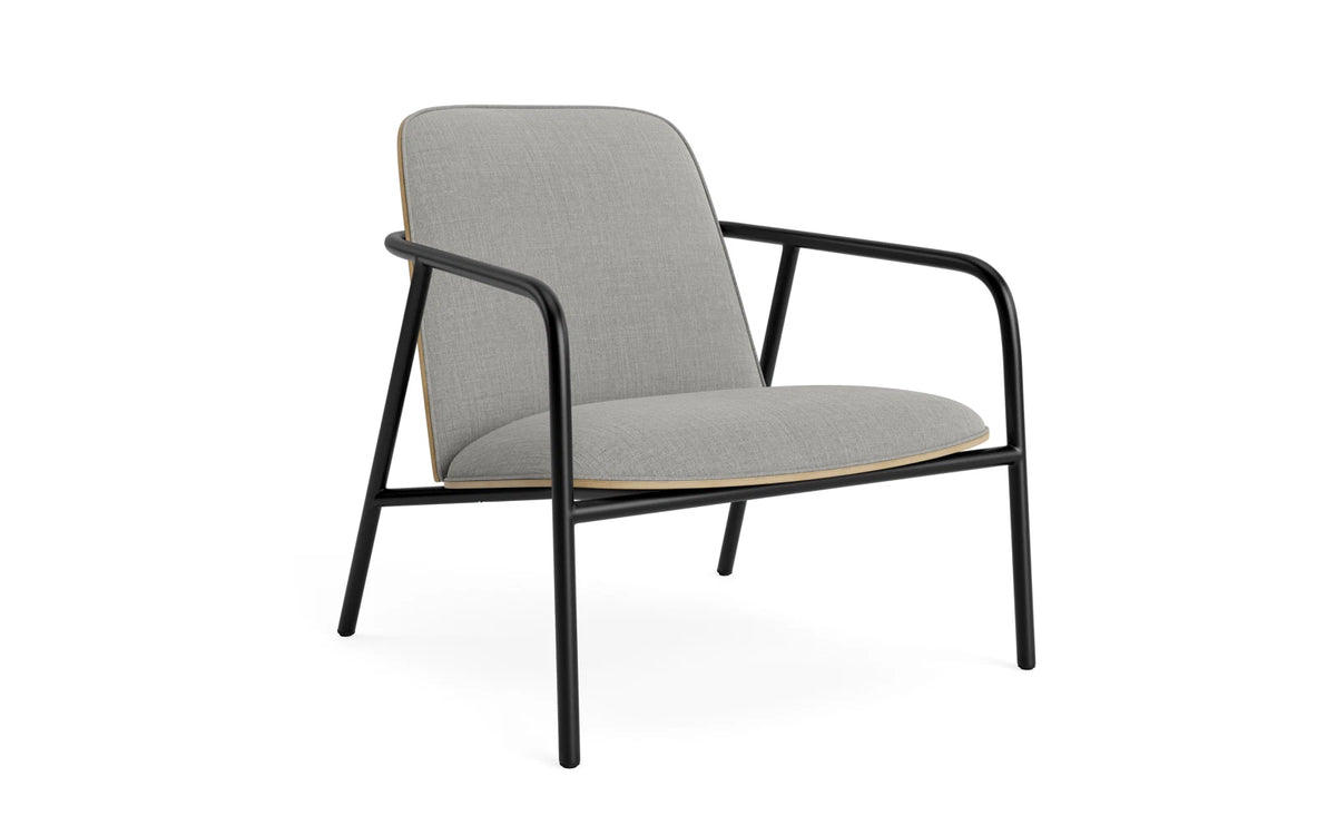 Pad Lounge-Sessel schwarzem Stahl Eiche/Remix in Remix 133 präsentiert im Onlineshop von KAQTU Design AG. Drehsessel ist von Normann Copenhagen
