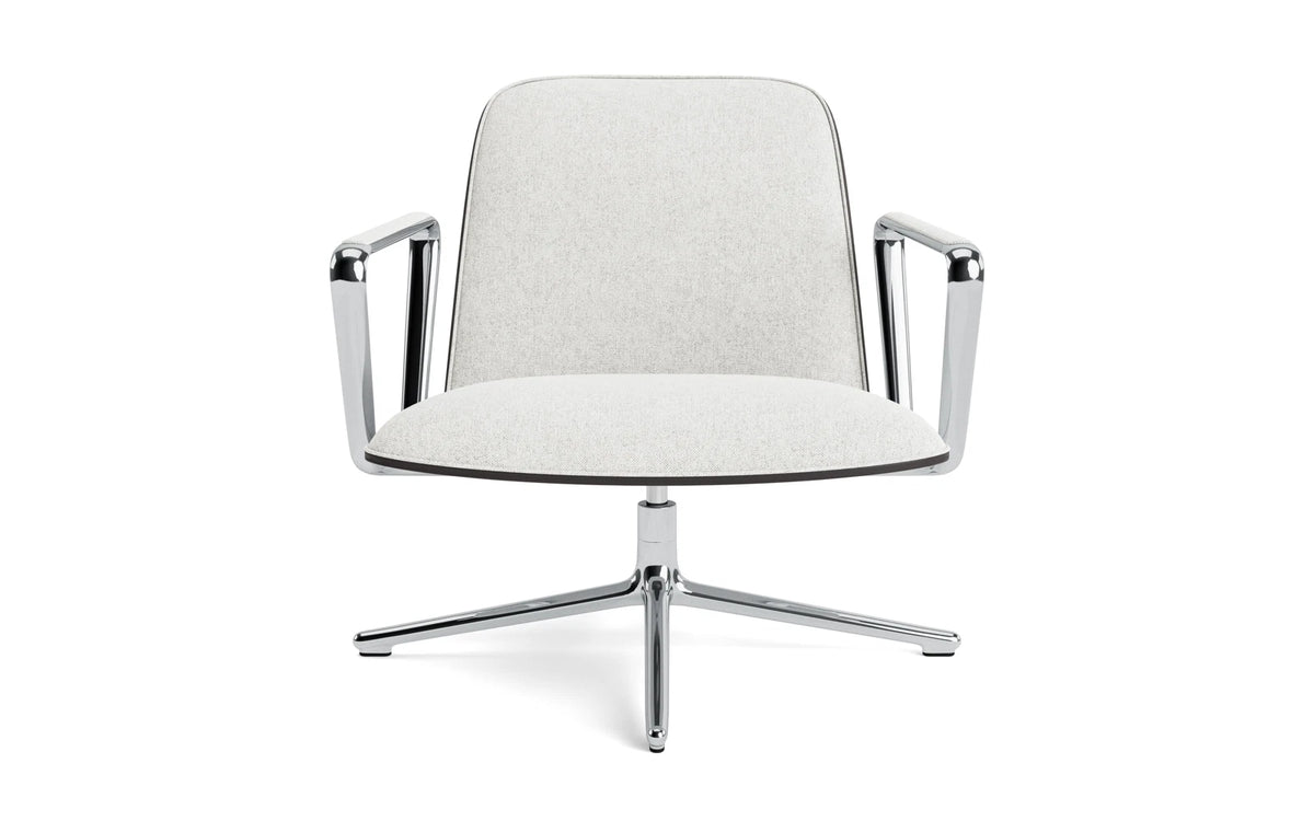 Pad Lounge-Sessel niedrig mit Drehgestell alu und schwarz/Hallingdal in Hallingdal 110 präsentiert im Onlineshop von KAQTU Design AG. Drehsessel ist von Normann Copenhagen