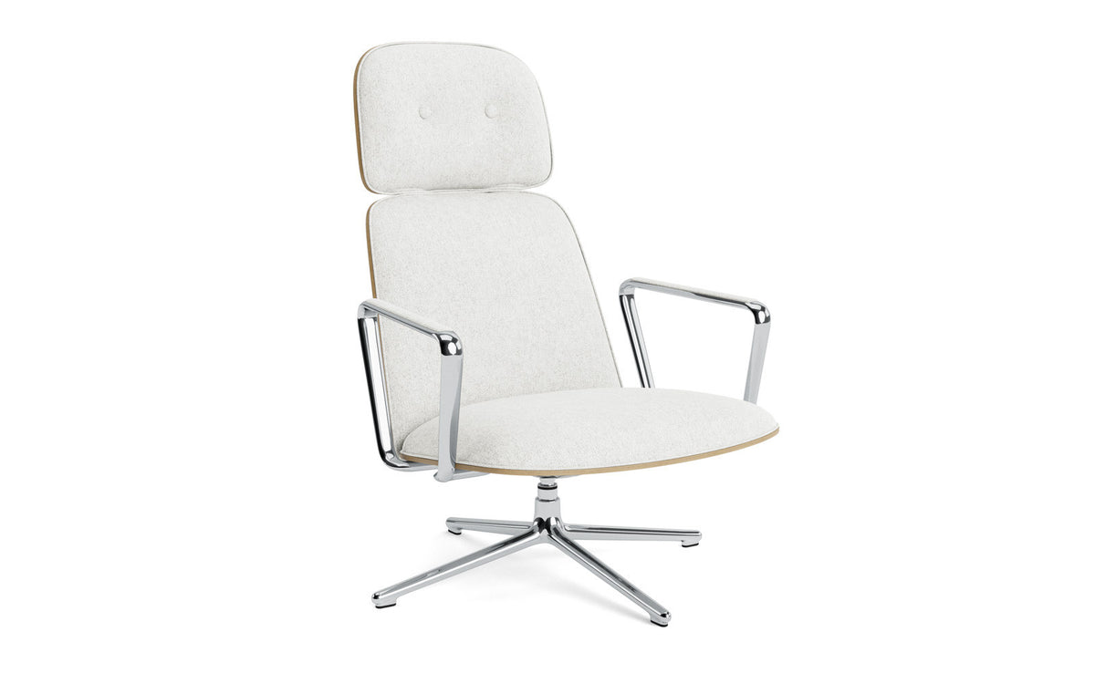Pad Lounge-Sessel hoch mit Drehgestell und Kippfunktion alu und Eiche/Hallingdal in Hallingdal 110 präsentiert im Onlineshop von KAQTU Design AG. Drehsessel ist von Normann Copenhagen